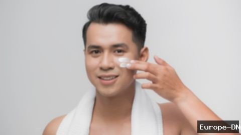 Urutan Skincare Malam untuk Pria yang Benar, Jangan Sampai Tertukar!